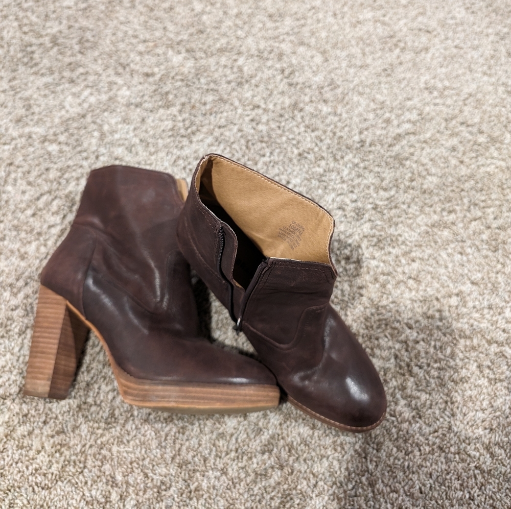 Leather booties - Picture 7 of 12